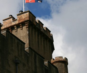 Dunvegan Castle Library Pics (28)