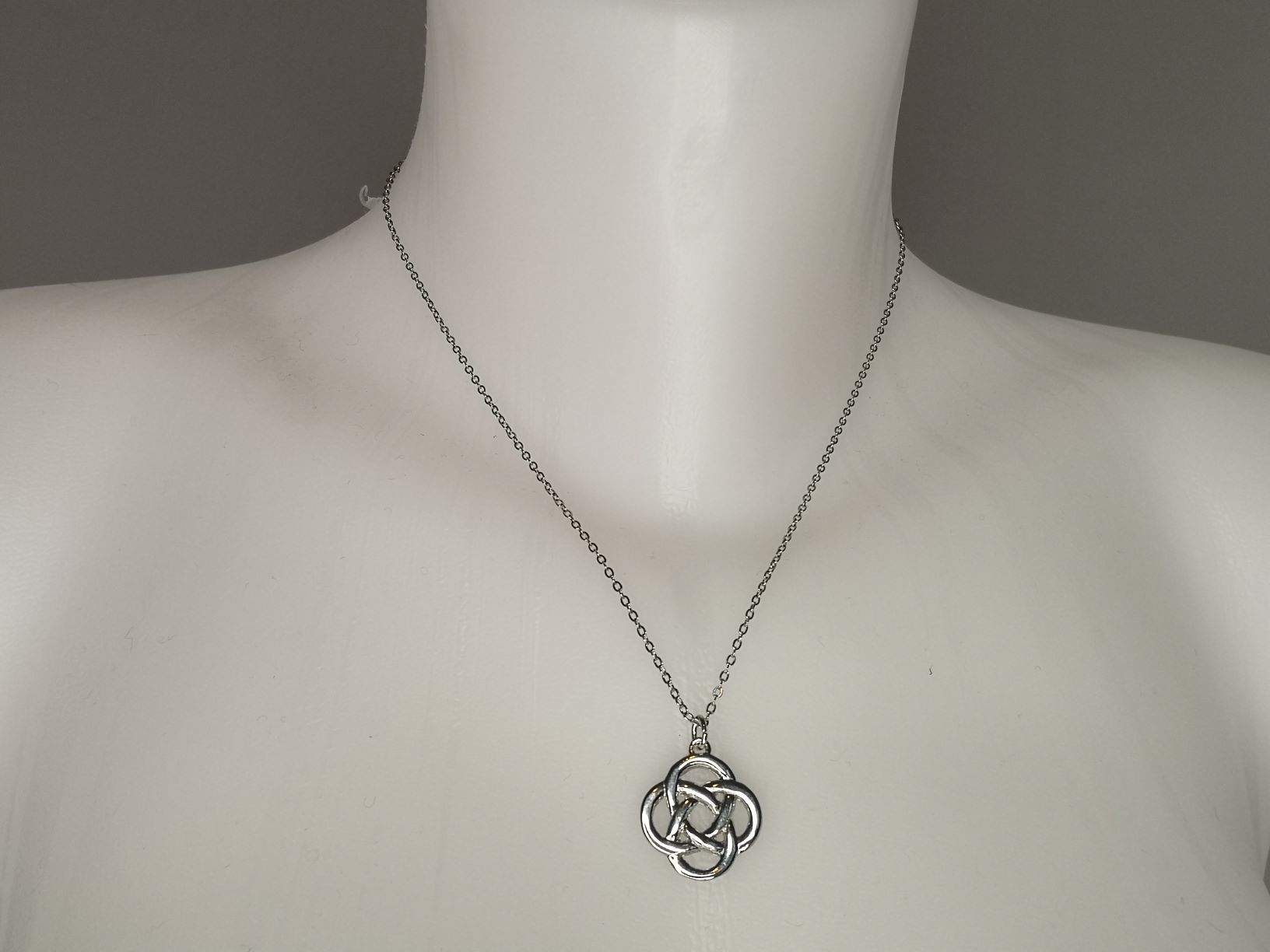 Buy CELTIC Knot Necklace IRISH WEDDING Jewelry Bridesmaid Gifts Variety  Pearl Color Sterling Silver Wedding Jewellery Online in India - Etsy