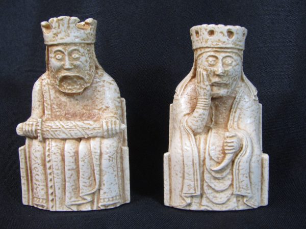 Lewis Chessmen King & Queen Duo Set